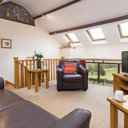 Nest Barn *