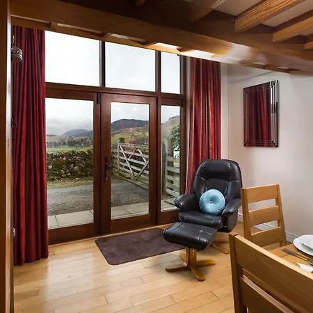 בית נופש Nest Barn *