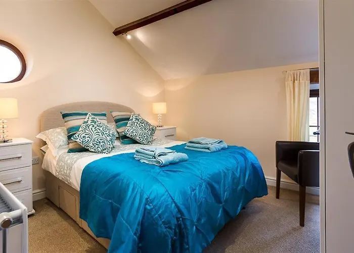 Nest Barn بيت للعطل كيسويك